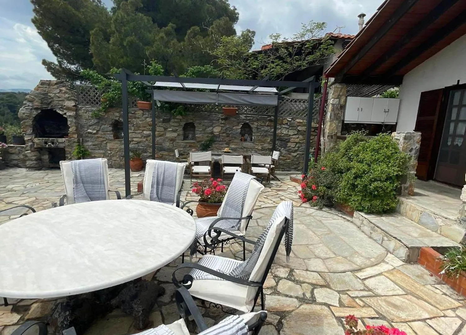Villa Athos Sarti 0*,  Griechenland