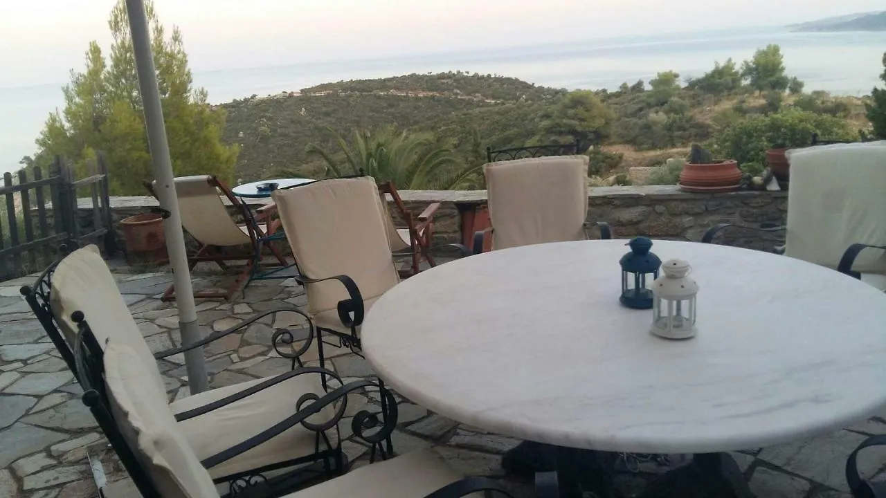 Villa Athos Sarti